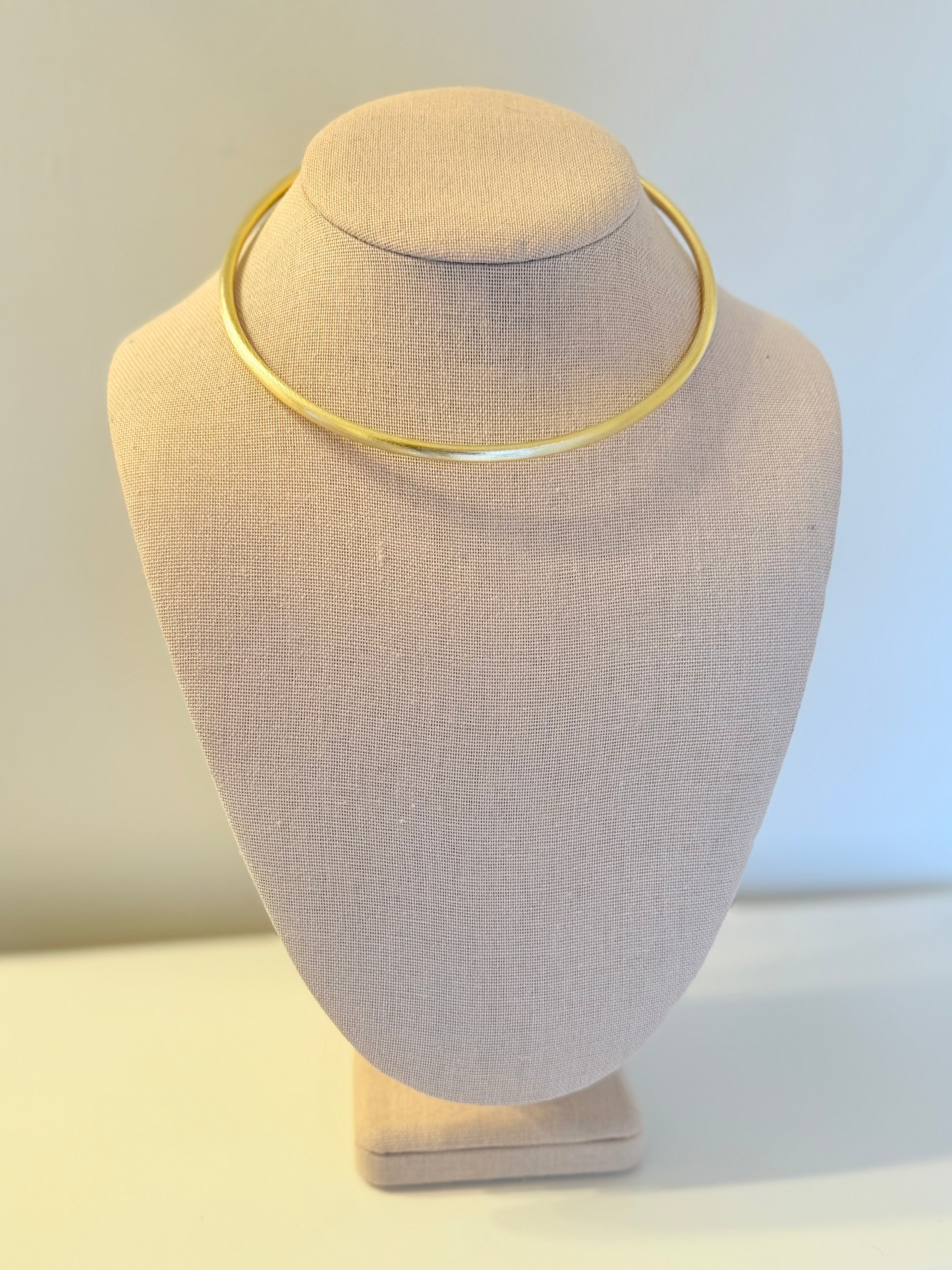 gold collar
